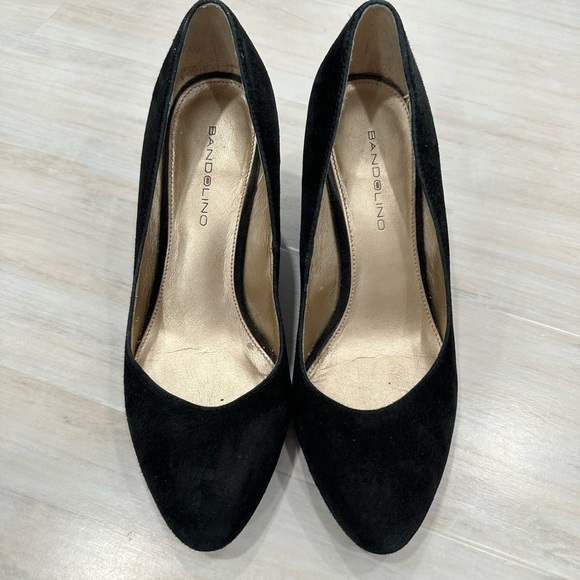 Bandolino Black Suede Wedge - Picture 2 of 9